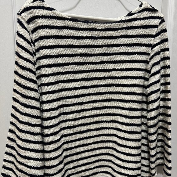 Top - Picture 1 of 3